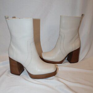 Steve Madden Cream Ankle Boots